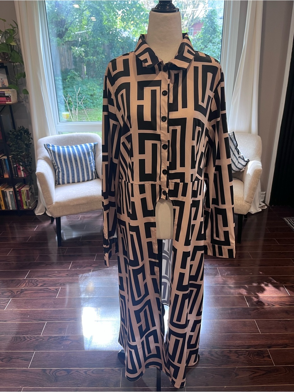 Geometric Print Longline Shirt Jacket - Black & Cream